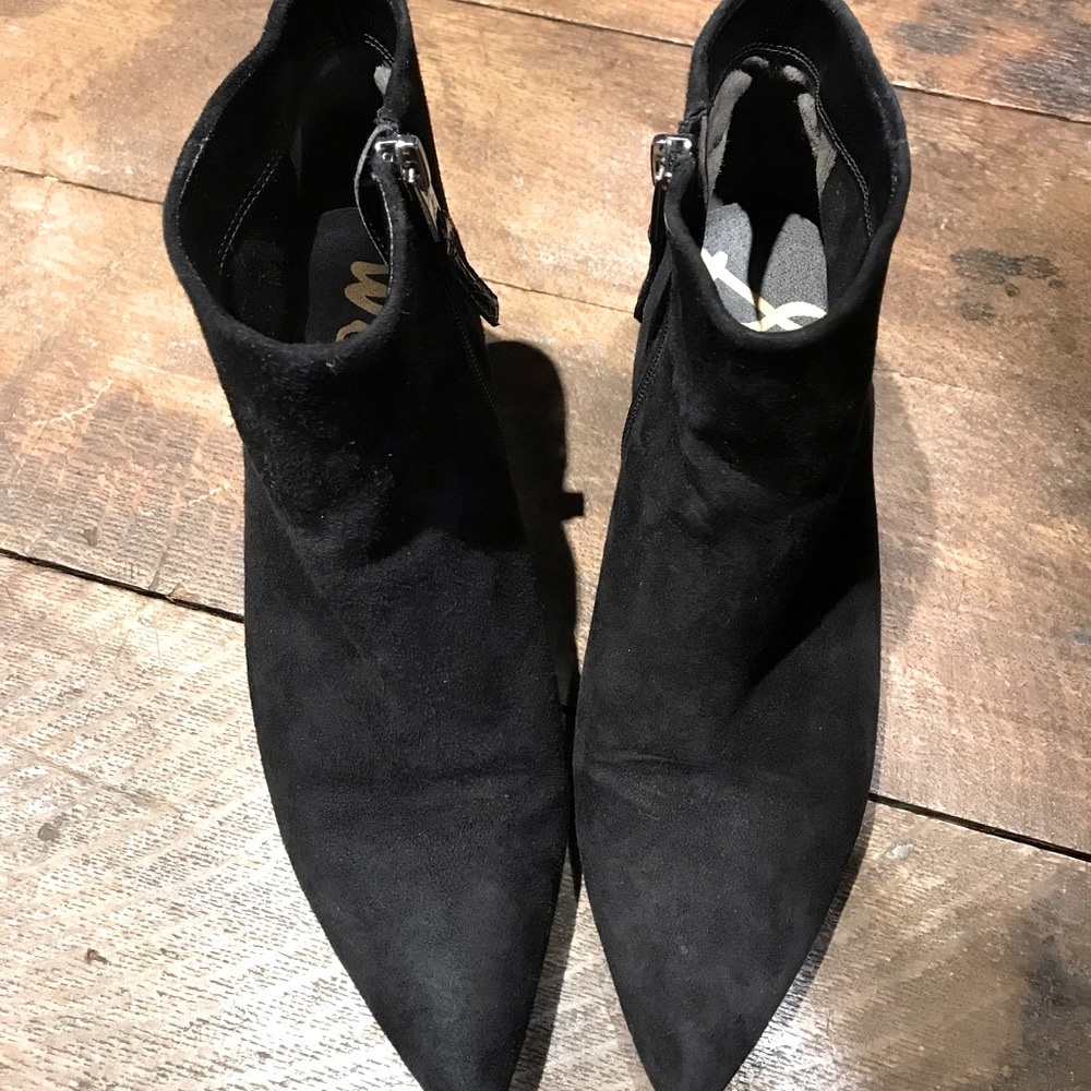 Sam Edelman Pointed Toe Black Suede Booties